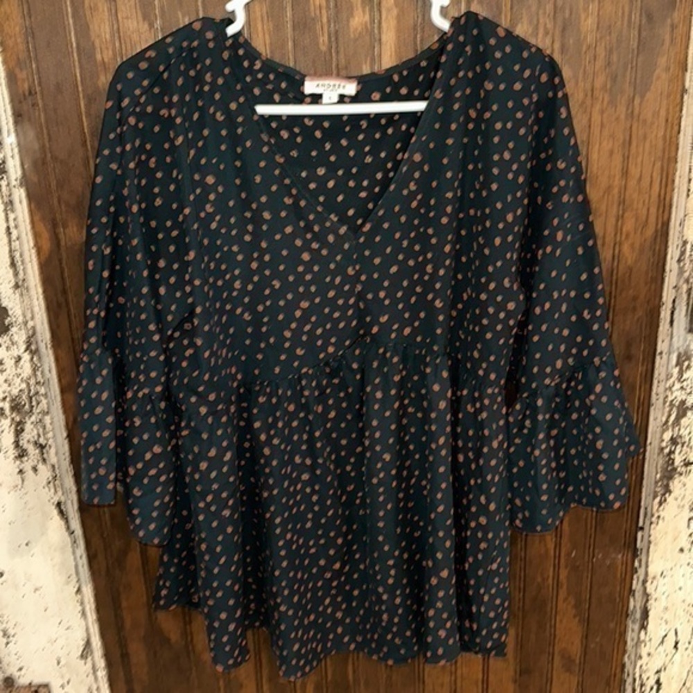 Andree by unit leopard top